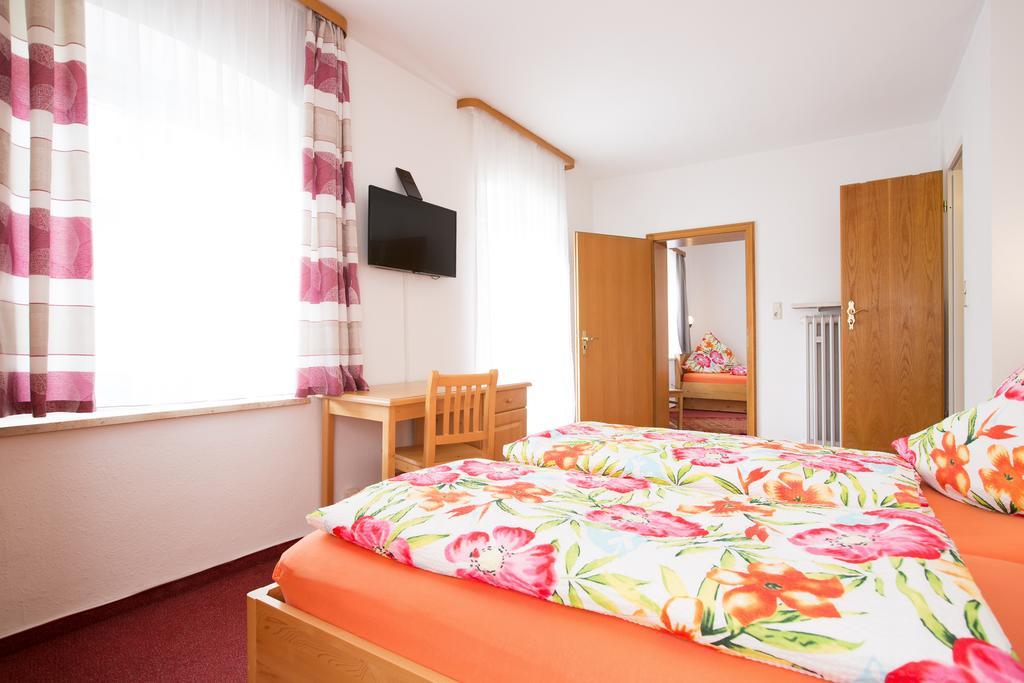 Gasthof Zum Lamm Hotel Garmisch-Partenkirchen Buitenkant foto