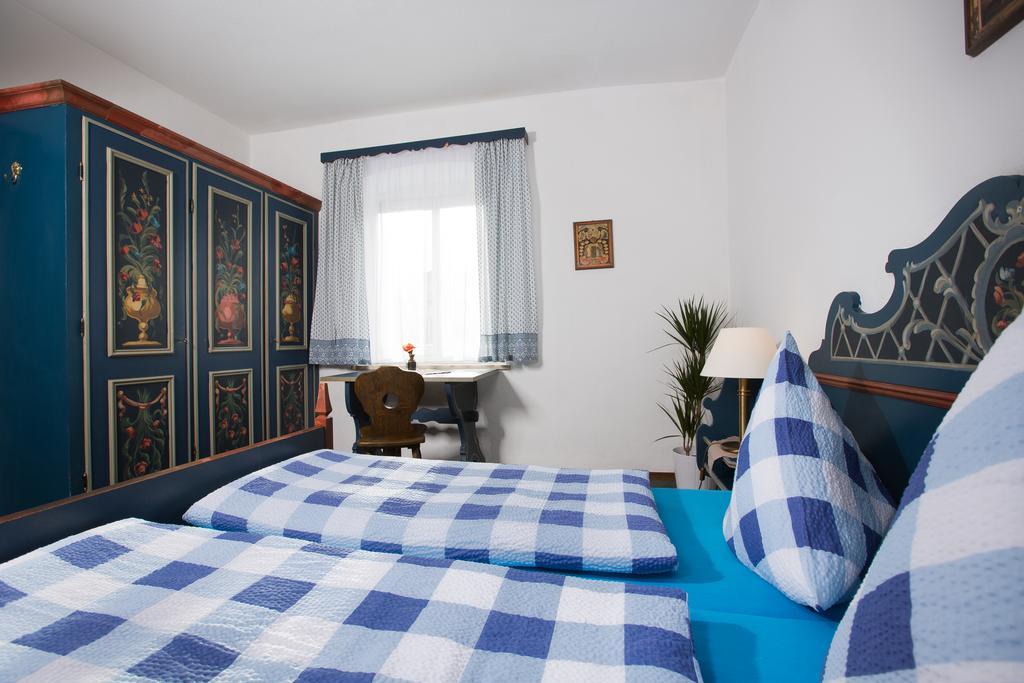 Gasthof Zum Lamm Hotel Garmisch-Partenkirchen Kamer foto